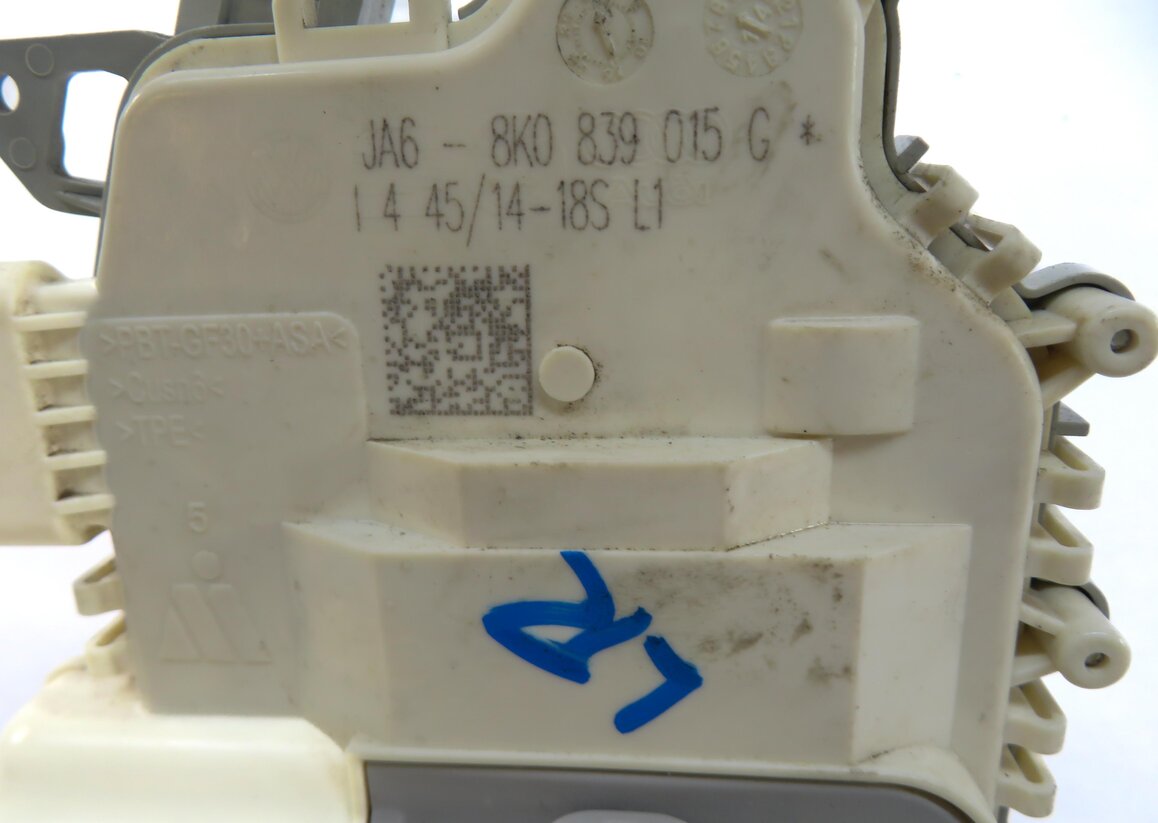 Thumbnail 4: 2010-2020 VW / PORSCHE - A3 A4 A8 S3 S4 Q5 MACAN PANAMERA - LEFT REAR DOOR LATCH