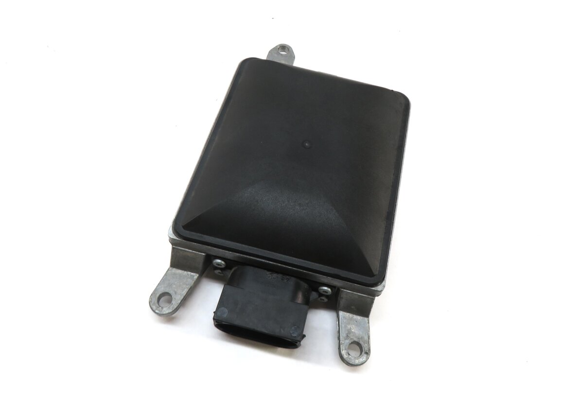 2015-2016 AUDI A3 S3 (8V) RIGHT LANE DEPARTURE BLIND SPOT CONTROL MODULE (SLAVE)