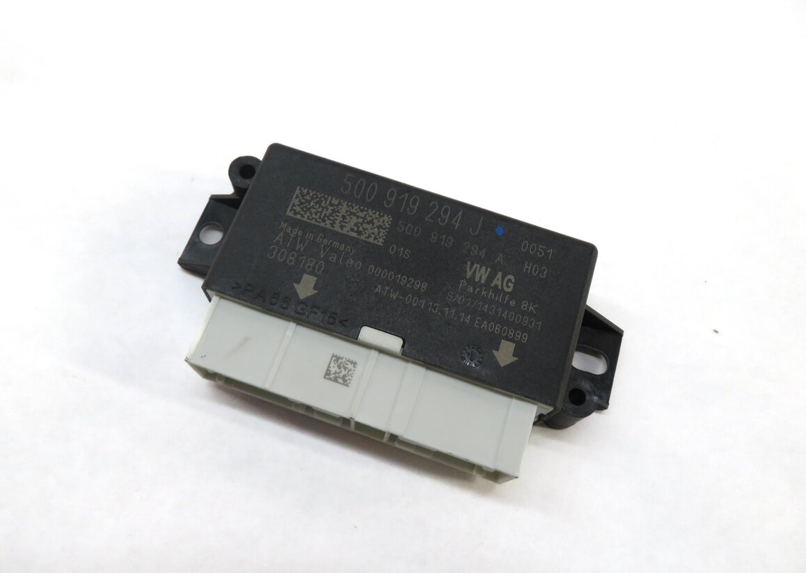 2015 AUDI A3 (8V) PDC PARK DISTANCE CONTROL MODULE SENSOR CONTROL MODULE