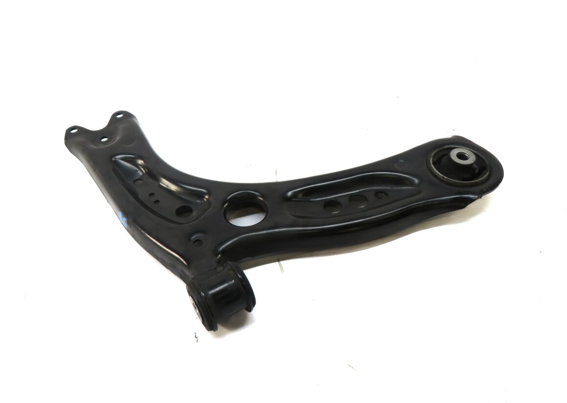 2015-2017 AUDI A3 S3 (8V) VW GOLF RIGHT FRONT PASSENGER LOWER CONTROL ARM