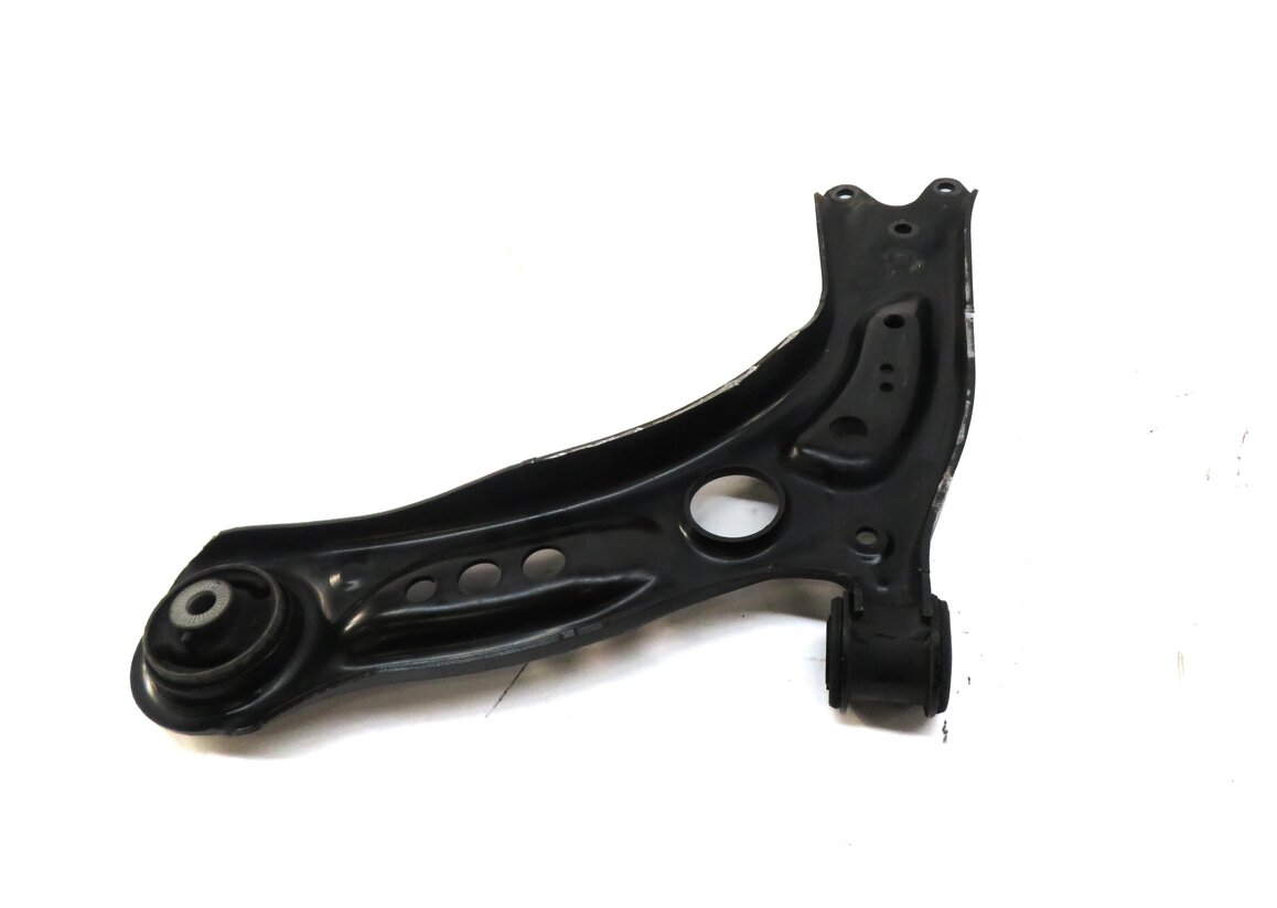 Thumbnail 4: 2015-2017 AUDI A3 S3 (8V) VW GOLF RIGHT FRONT PASSENGER LOWER CONTROL ARM