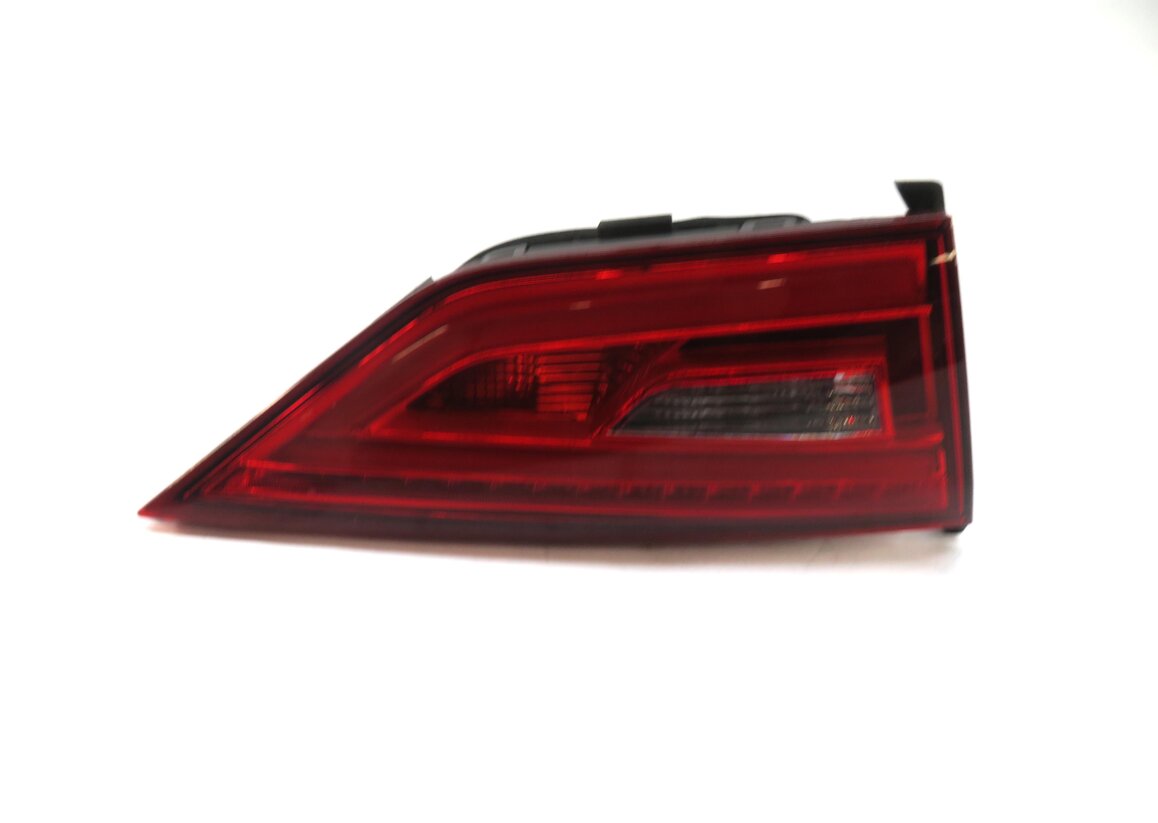 Thumbnail 3: 2015-2016 AUDI A3 S3 (8V) SEDAN / CONVERTIBLE - LEFT INNER TAILLIGHT LIGHT LAMP