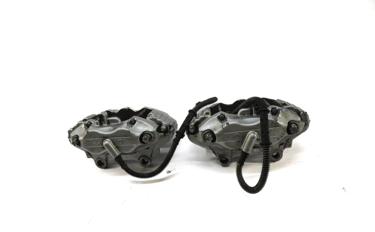 Thumbnail 4: 10-13 MERCEDES S-CLASS W221 FRONT LEFT RIGHT SPORT BRAKE CALIPER SET/2 (SILVER)