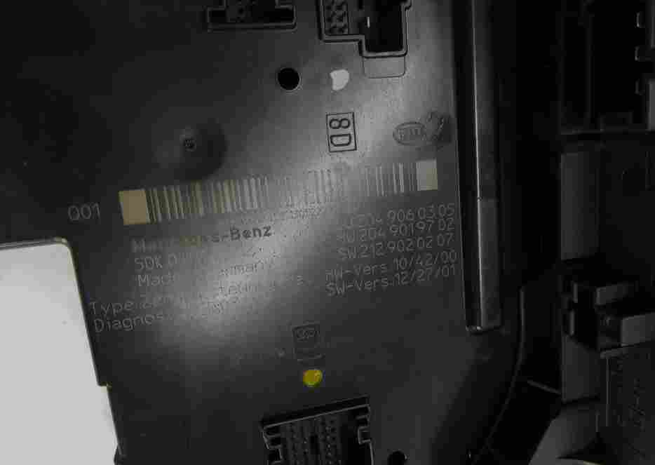 Thumbnail 7: 2014 MERCEDES C250 (W204) REAR SIGNAL ACQUISITION CONTROL MODULE SAM