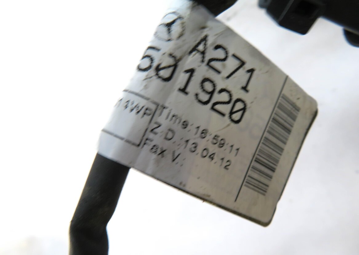 Thumbnail 7: 2014 MERCEDES C250 (W204) POSITIVE BATTERY CABLE