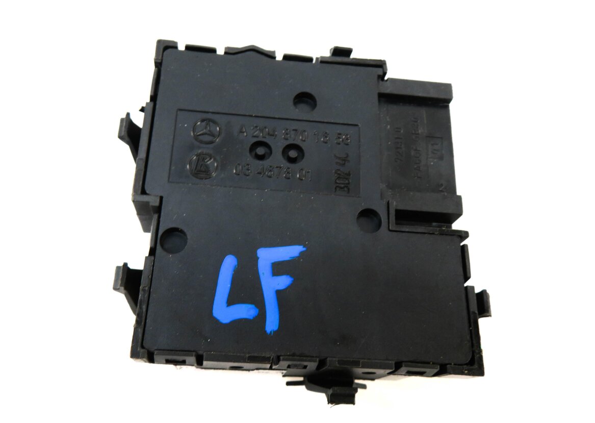 Thumbnail 4: 10-17 MERCEDES C E GLK CLS (W204 W207 W212 W218) LEFT DRIVER SEAT ADJUST SWITCH