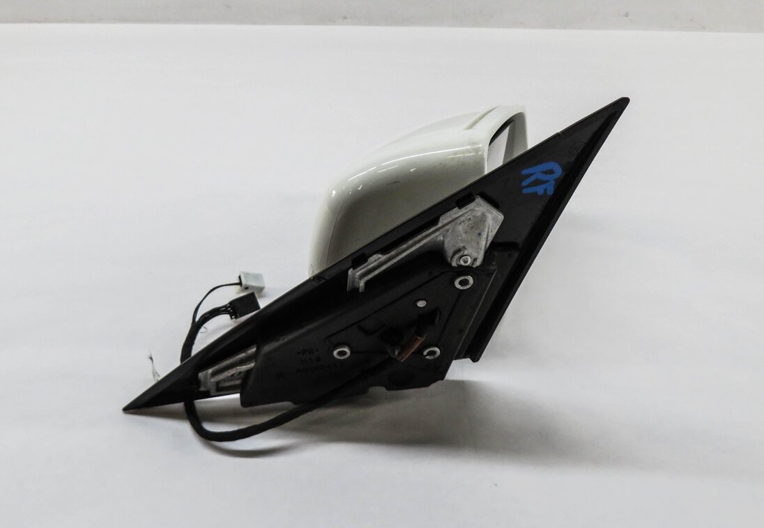 Thumbnail 4: 12-14 MERCEDES C-CLASS (W204) RIGHT PASSENGER HEATED AUTODIM DOOR MIRROR (WHITE)