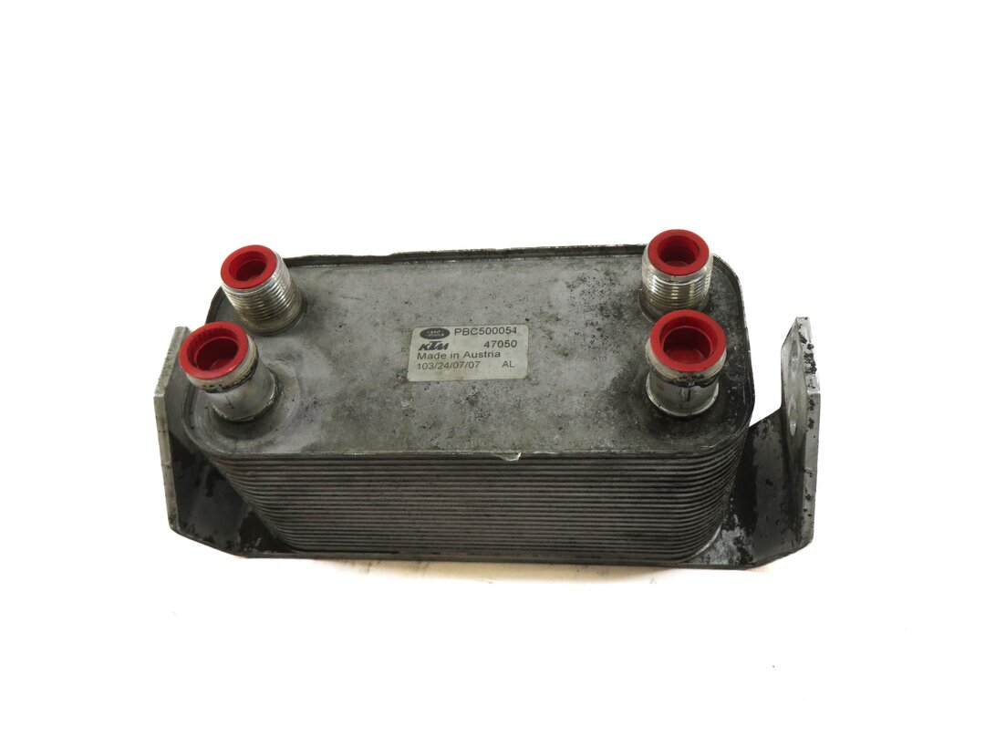 Thumbnail 2: 2006-2009 RANGE ROVER SPORT (L320) 4.2L SUPERCHARGED TRANSMISSION OIL COOLER