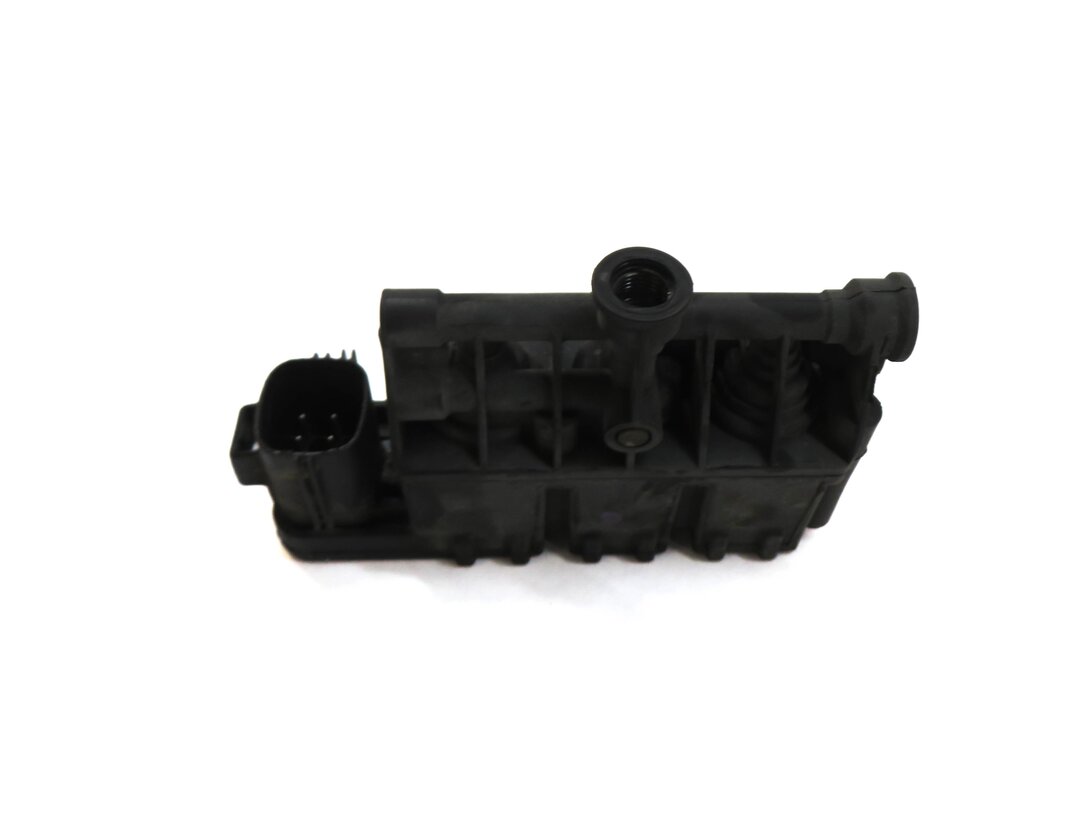 Thumbnail 3: 2008 RANGE ROVER SPORT (L320) AIR SUSPENSION VALVE BLOCK SET-3