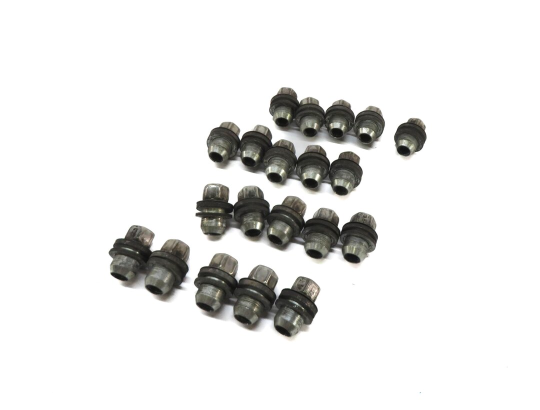 2005-2018 LR3 LR4 DISCOVERY - RANGE ROVER SPORT WHEEL TIRE RIM LUG NUT SET (20)