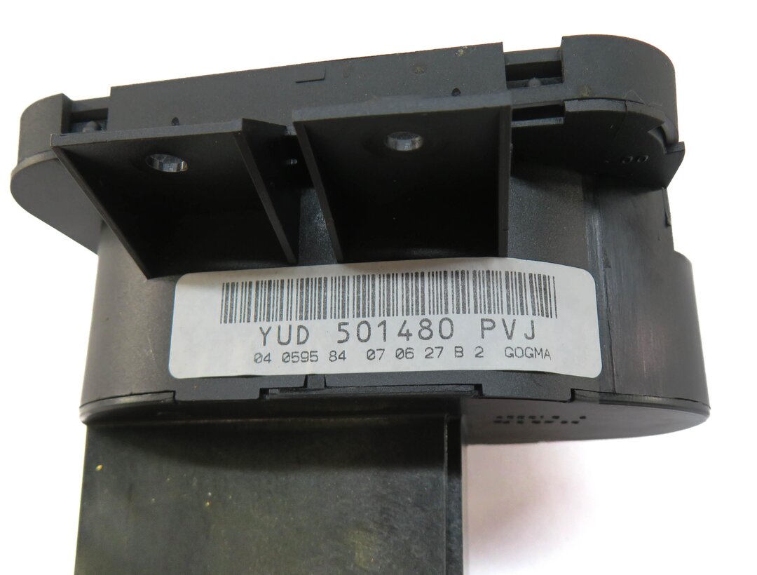 Thumbnail 6: 2005-2009 LAND ROVER LR3 RANGE ROVER SPORT (L320) HEADLIGHT SWITCH