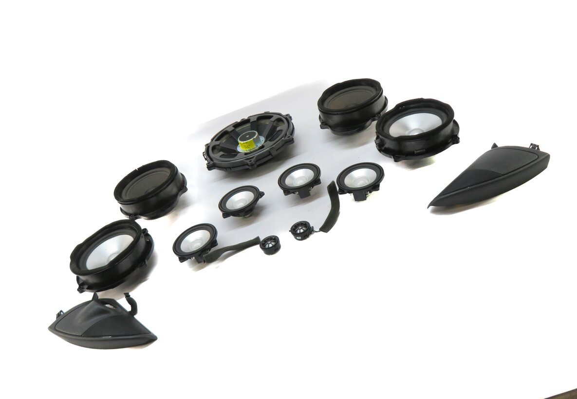 Thumbnail 14: 2008 RANGE ROVER SPORT (L320) RADIO STEREO LOGIC-7 SUBWOOFER SPEAKER SET