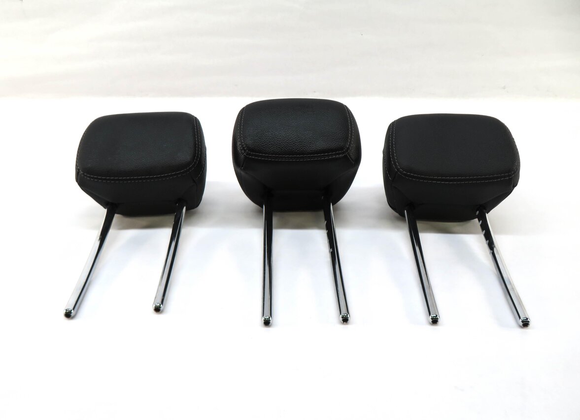 Thumbnail 2: 16 MERCEDES C300 W205 REAR LEFT RIGHT CENTER HEADREST (BLACK IMITATION LEATHER)