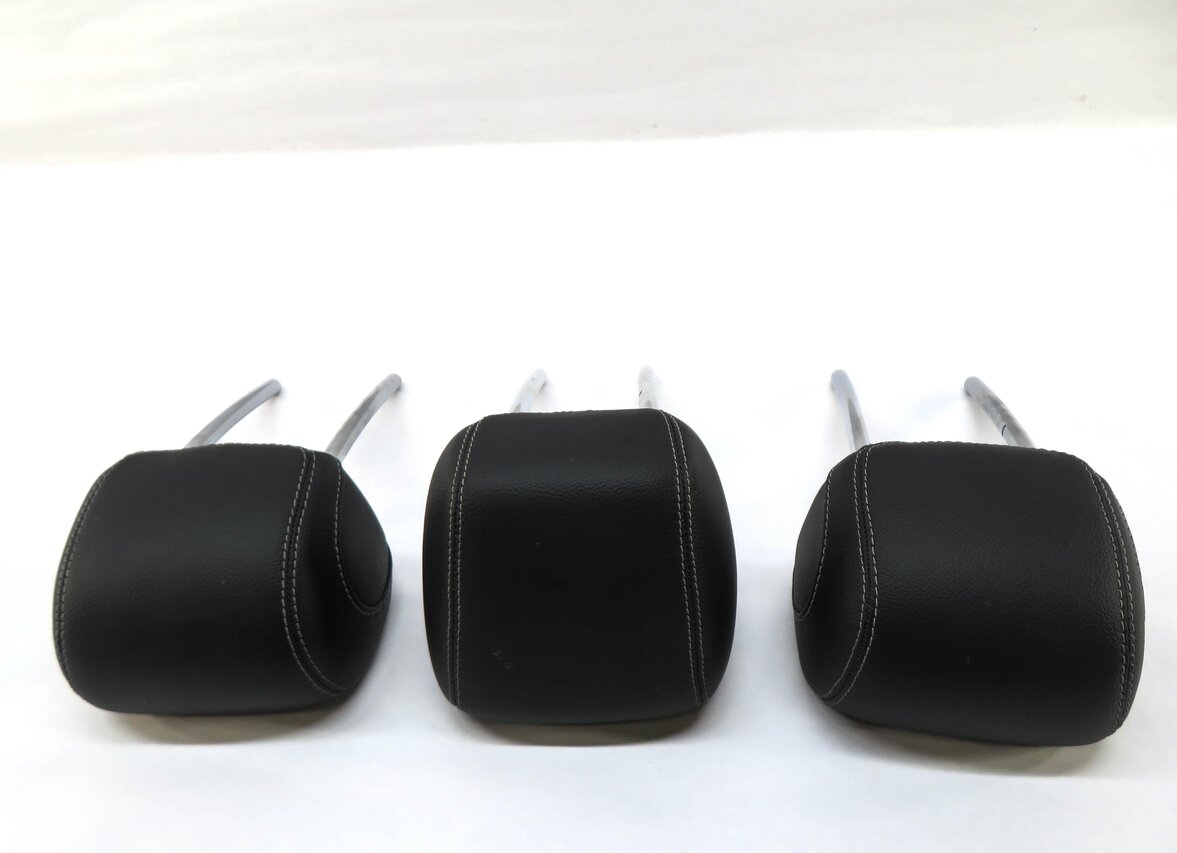 Thumbnail 4: 16 MERCEDES C300 W205 REAR LEFT RIGHT CENTER HEADREST (BLACK IMITATION LEATHER)