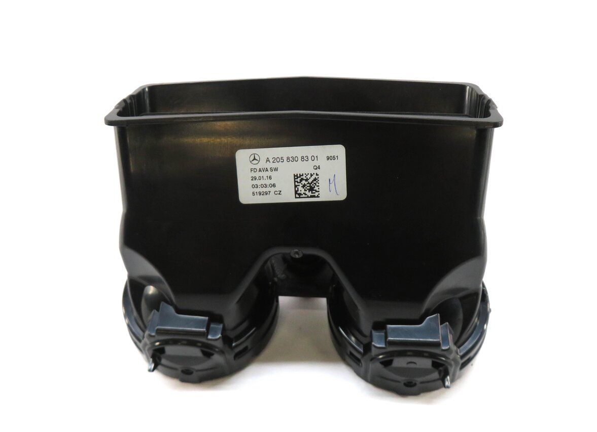 Thumbnail 4: 2016 MERCEDES C300 (W205) REAR CENTER CONSOLE HVAC A/C HEATER VENT (BLACK)