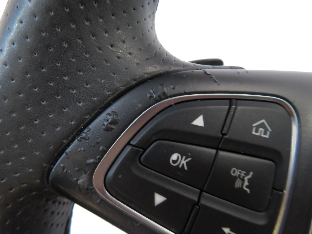Thumbnail 10: 15-16 C-CLASS (W205) STEERING WHEEL w/ SHIFT PADDLES & SWITCHES (BLACK LEATHER)