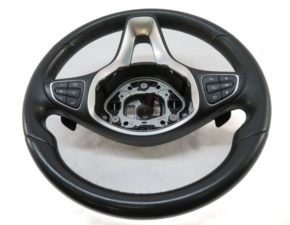 Thumbnail 5: 15-16 C-CLASS (W205) STEERING WHEEL w/ SHIFT PADDLES & SWITCHES (BLACK LEATHER)