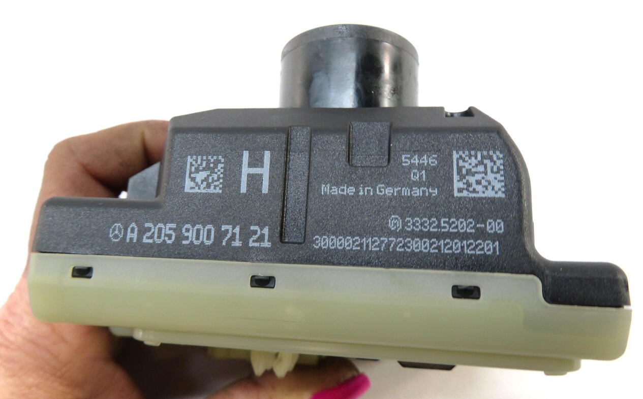 Thumbnail 3: 16 MERCEDES C GLC S CLASS (W205 X253 W22) IGNITION SWITCH (w/o air suspension)