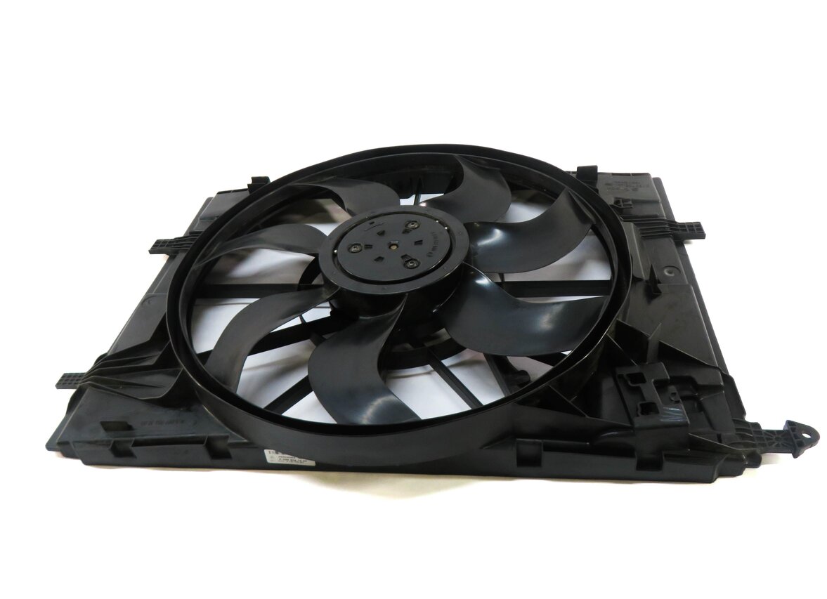 Thumbnail 3: 15-21 MERCEDES C300 C400 W205 ELECTRIC RADIATOR COOLING FAN MOTOR BLADE & SHROUD