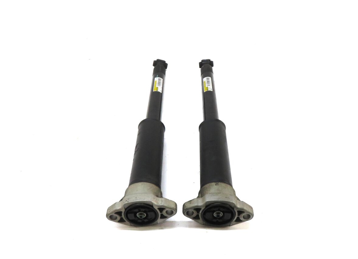 Thumbnail 3: 2016 MERCEDES C300 (W205) REAR LEFT & RIGHT SHOCK STRUT SET/2 (FOR RWD)