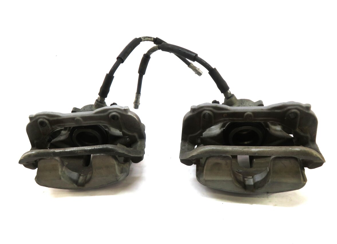 Thumbnail 5: 2015-2021 MERCEDES C300 E300 (W205 W213) FRONT LEFT & RIGHT BRAKE CALIPER SET