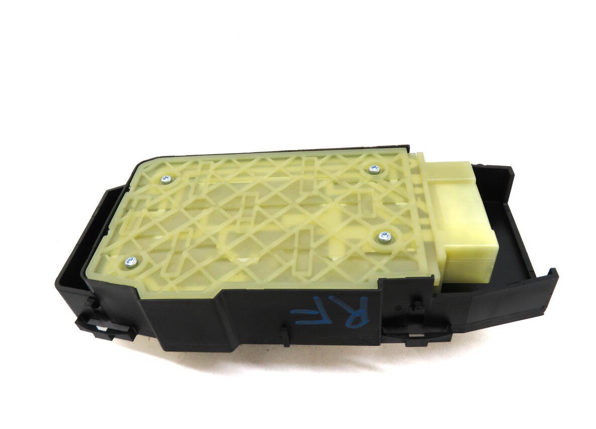 Thumbnail 4: 2011 BMW X3 (F25) FRONT RIGHT PASSENGER SEAT ADJUST ADJUSTMENT SWITCH (BLACK)