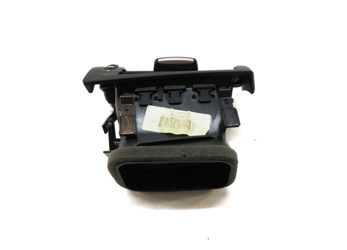 Thumbnail 3: 2011 BMW X3 (F25) FRONT LEFT DRIVER DASH HVAC A/C HEATER AIR VENT (BLACK)