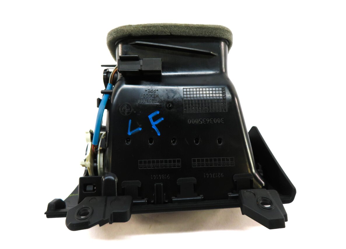 Thumbnail 4: 2011 BMW X3 (F25) FRONT LEFT DRIVER DASH HVAC A/C HEATER AIR VENT (BLACK)