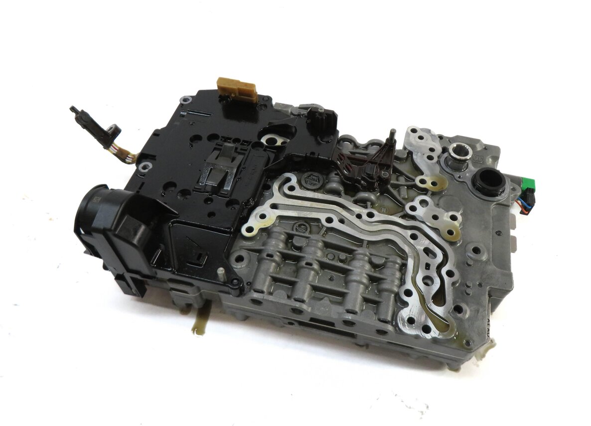 2011-2014 BMW X3 (F25) A/T 35iX 8HP-45 8 SPEED AUTOMATIC TRANSMISSION VALVE BODY