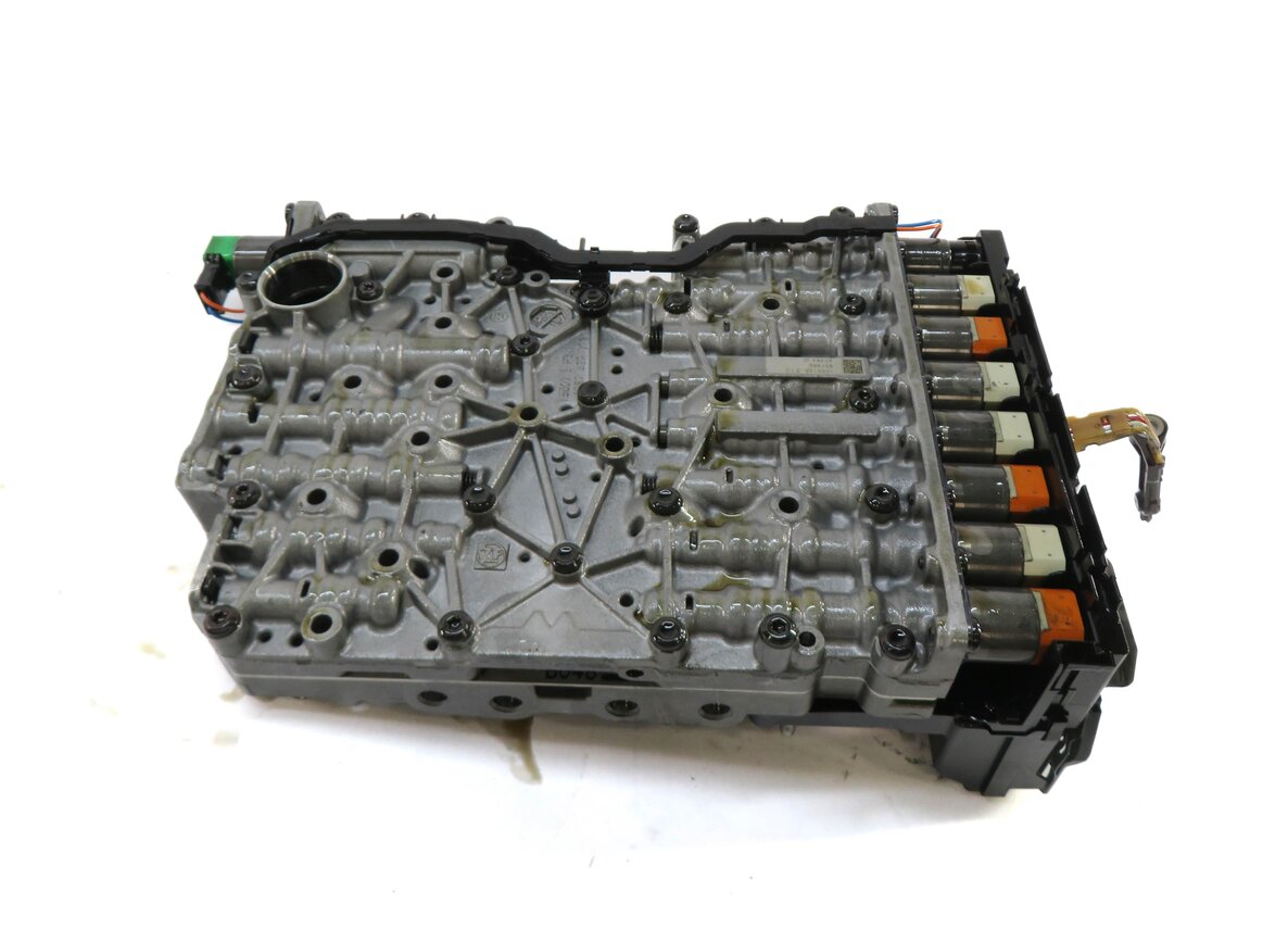 Thumbnail 4: 2011-2014 BMW X3 (F25) A/T 35iX 8HP-45 8 SPEED AUTOMATIC TRANSMISSION VALVE BODY