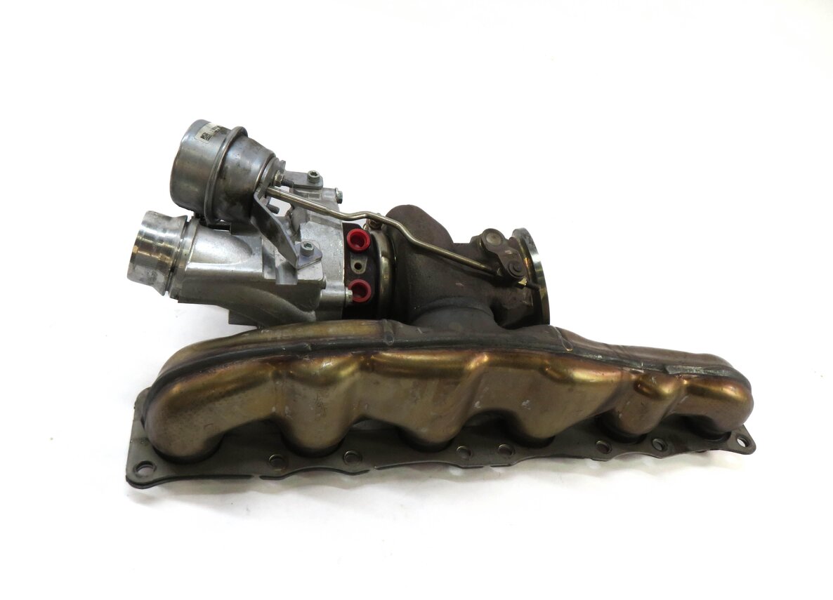 Thumbnail 2: 11-17 BMW X3 (F25) 3.0T 3.0L N55 ENGINE TURBO TURBOCHARGER w/ EXHAUST MANIFOLD