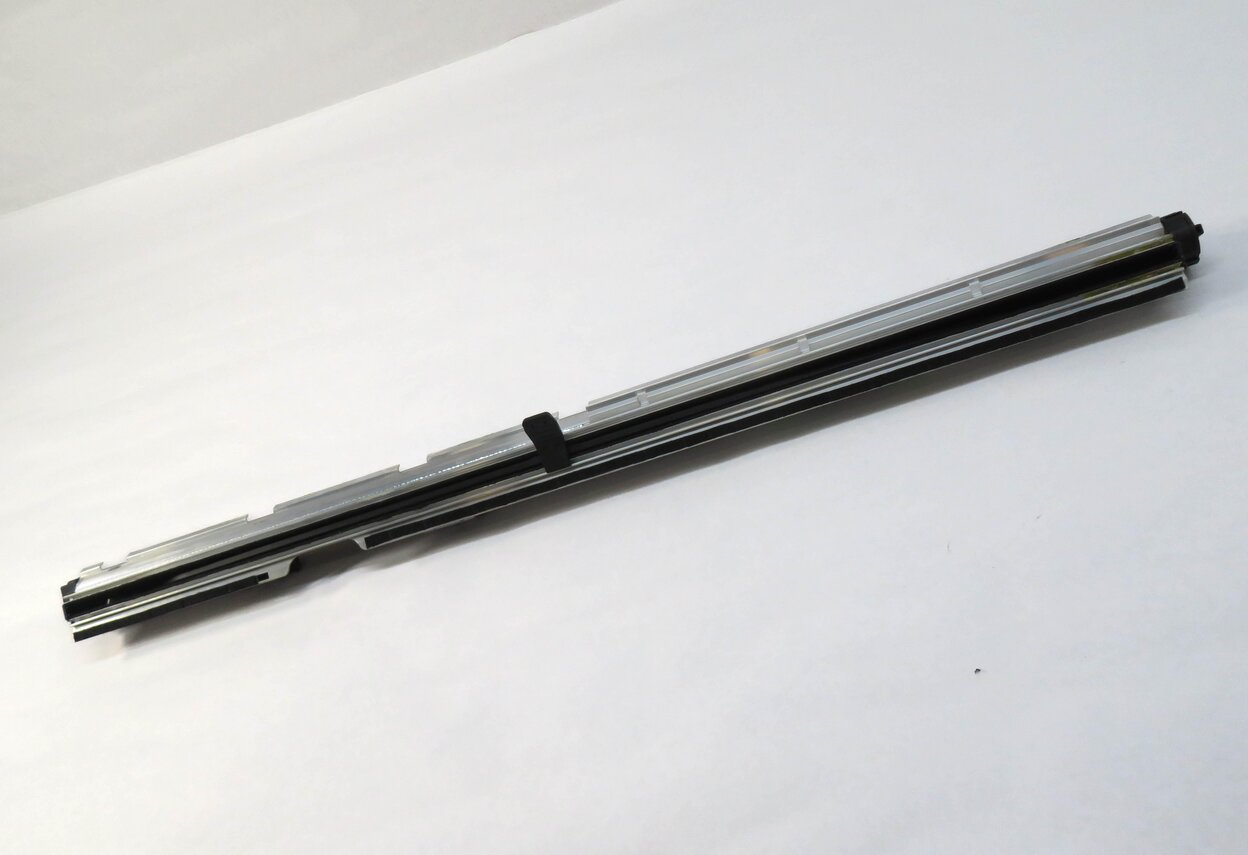 2011-2017 BMW X3 (F25) RIGHT SIDE REAR DOOR RETRACTABLE WINDOW SHADE UV SCREEN