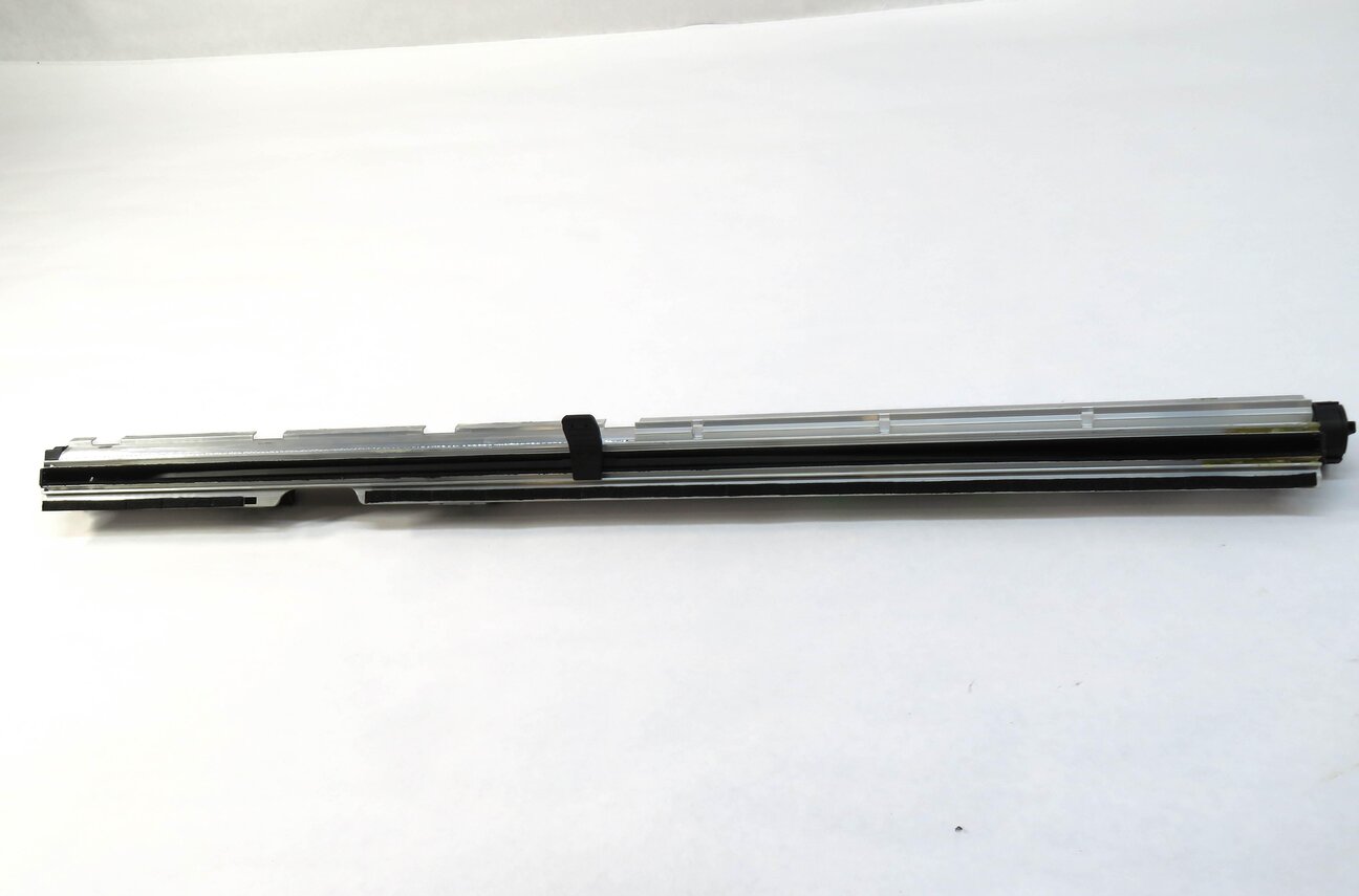 Thumbnail 2: 2011-2017 BMW X3 (F25) RIGHT SIDE REAR DOOR RETRACTABLE WINDOW SHADE UV SCREEN