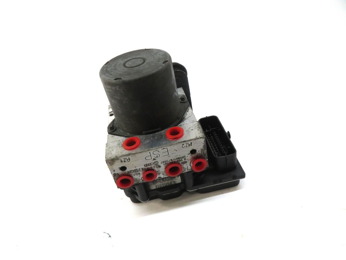 2009-2010 AUDI A4 S4 (B8) AWD QUATTRO ABS ANTI LOCK BRAKE PUMP w/ MODULE