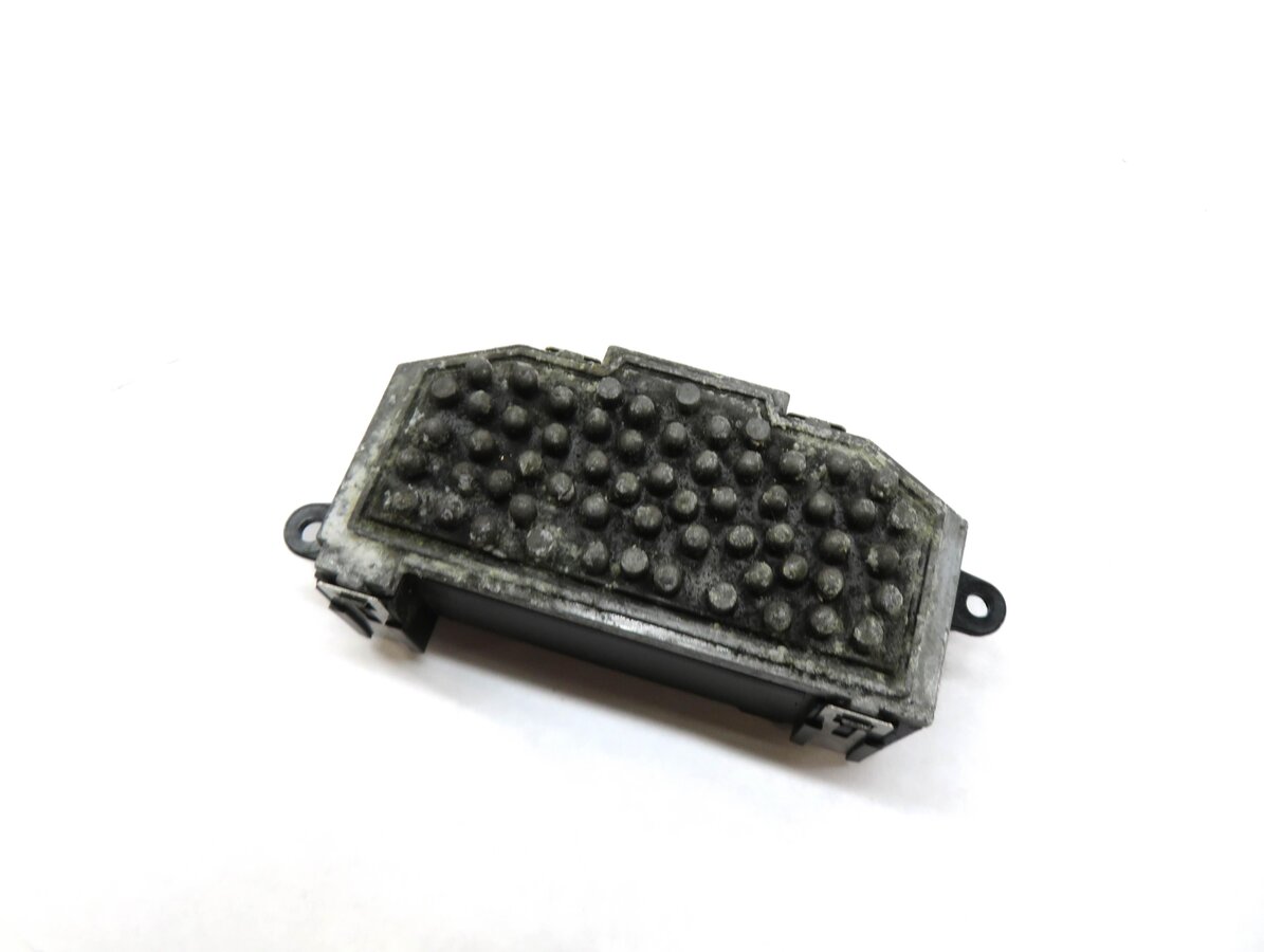 09-12 AUDI A4 (B8 8K) FRONT A/C AIR CONDITIONING HEATER BLOWER MOTOR RESISTOR