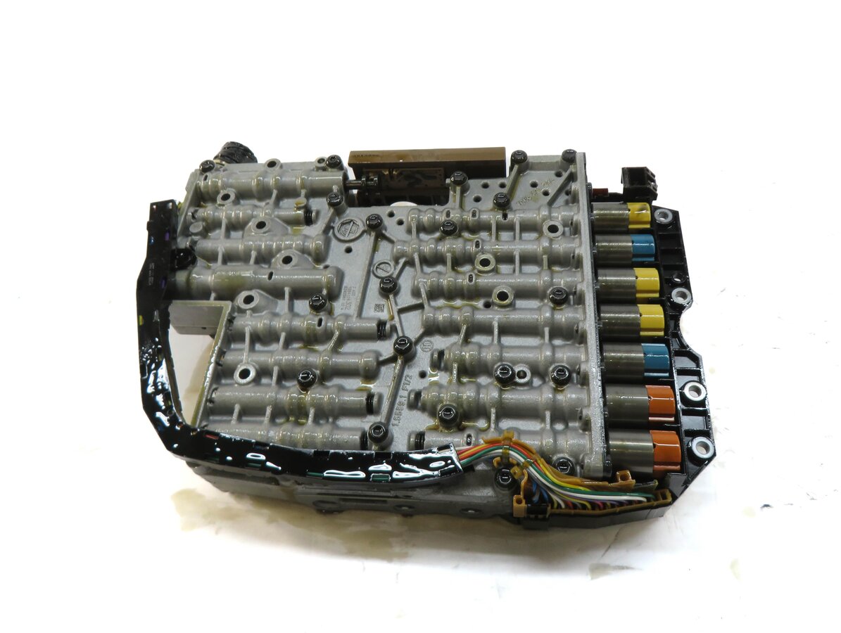 Thumbnail 5: 09-10 AUDI A4 A5 (B8 8T) 2.0T TURBO AWD QUATTRO - A/T TRANSMISSION VALVE BODY
