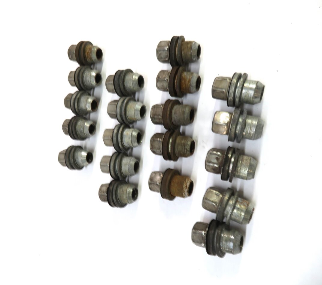 Thumbnail 3: 2005-2018 RANGE ROVER / SPORT LR3 LR4 DISCOVERY WHEEL TIRE RIM LUG NUT SET (20)