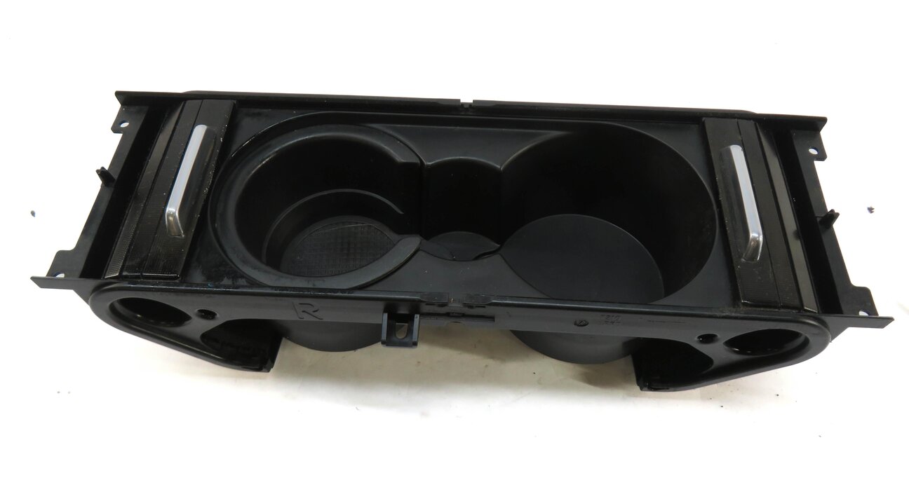 Thumbnail 4: 2008 RANGE ROVER (L322) FRONT CENTER CONSOLE CUP HOLDER w/ 1 INSERT (MISSING 1)