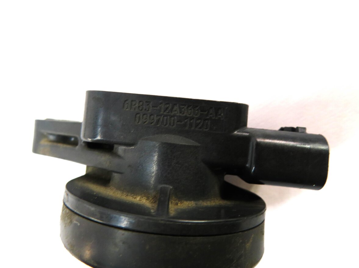 Thumbnail 5: 05-09 LR3 RANGE ROVER SPORT (L322 L320) 4.2L 4.4L ENGINE IGNITION COIL SET/8