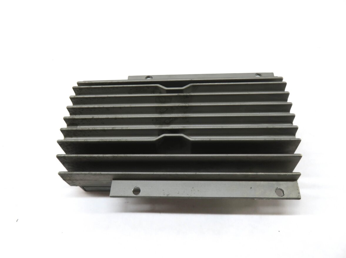 Thumbnail 2: 2005-2009 RANGE ROVER (L322) HARMAN KARDON LOGIC-7 L7 SUB SUBWOOFER AMPLIFIER