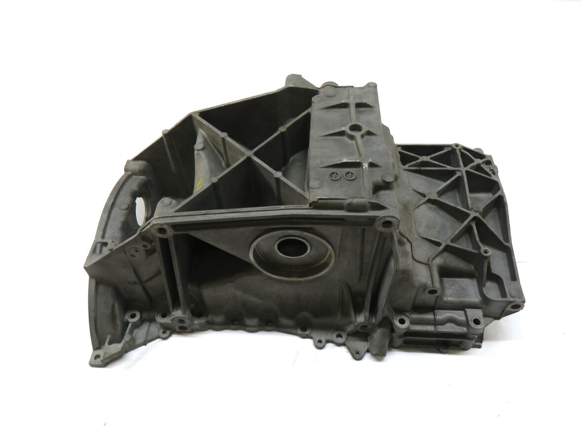 Thumbnail 2: 2006-2009 LAND ROVER RANGE ROVER (L322) 4.2L SUPERCHARGED 4.4L V8 ENGINE OIL PAN