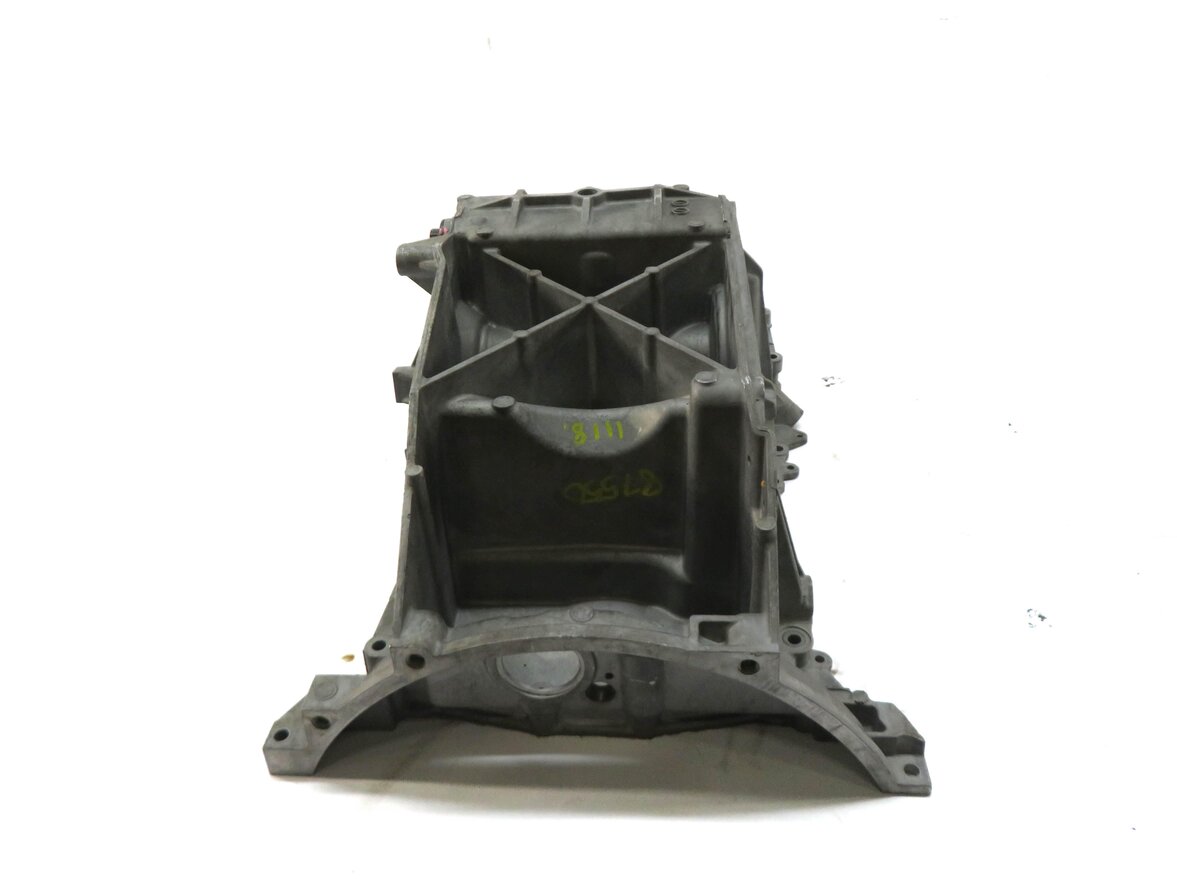 Thumbnail 3: 2006-2009 LAND ROVER RANGE ROVER (L322) 4.2L SUPERCHARGED 4.4L V8 ENGINE OIL PAN