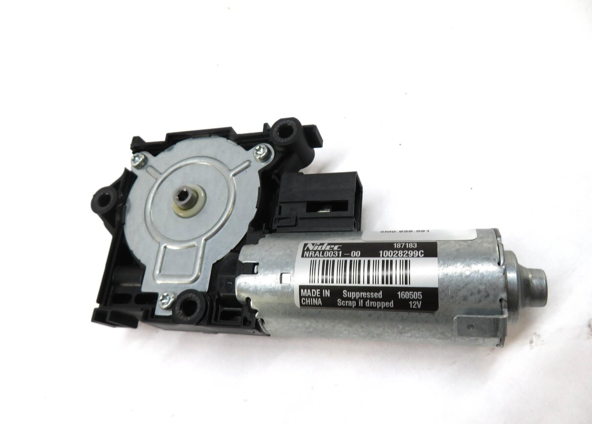 Thumbnail 2: 2017-2022 VW JETTA / AUDI - A5 Q7 RS5 S5 Q7 (F5 4M) SUNROOF MOTOR SUN ROOF MOTOR