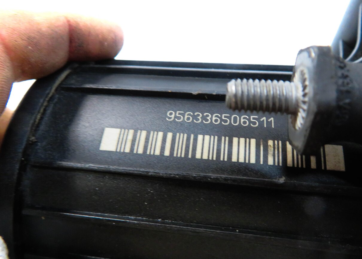 Thumbnail 6: 2014-2019 AUDI A6 A7 Q5 Q7 SQ5 (C7 4G8 4M B8 8R) 3.0L ENGINE AIR INJECTION PUMP