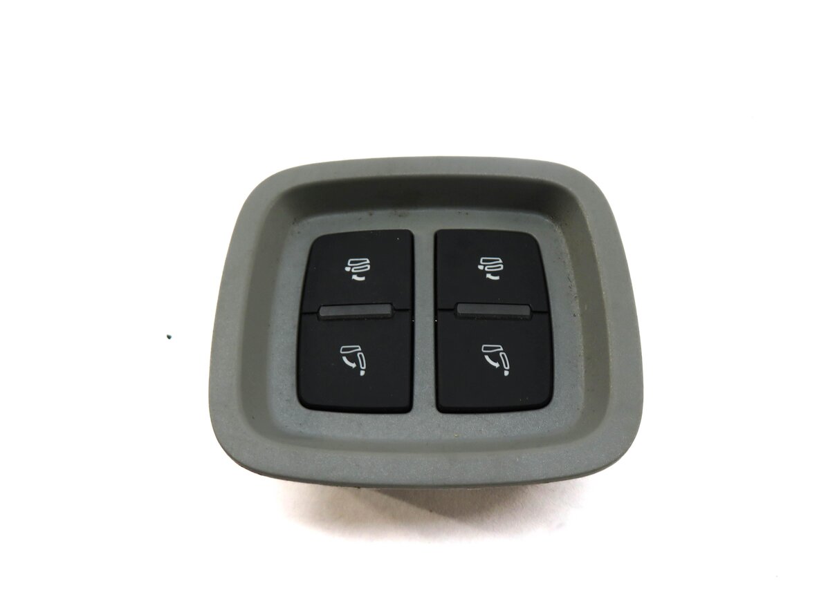 Thumbnail 3: 2017 AUDI Q7 (4M) REAR (3RD ROW / THIRD ROW) SEAT RELEASE SWITCH BUTTON PANEL