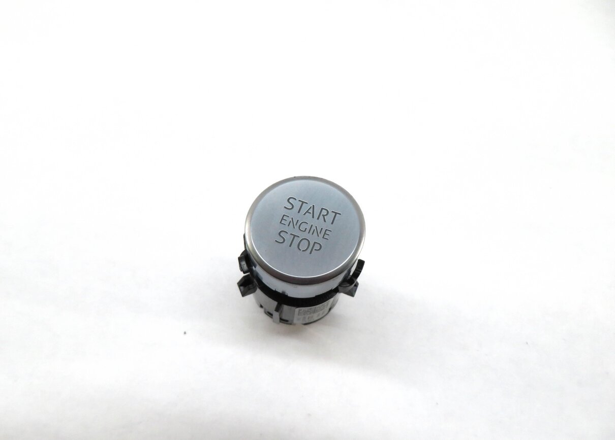 2017-2019 AUDI Q7 (4M) ENGINE START / STOP SWITCH PUSH BUTTON (SILVER)