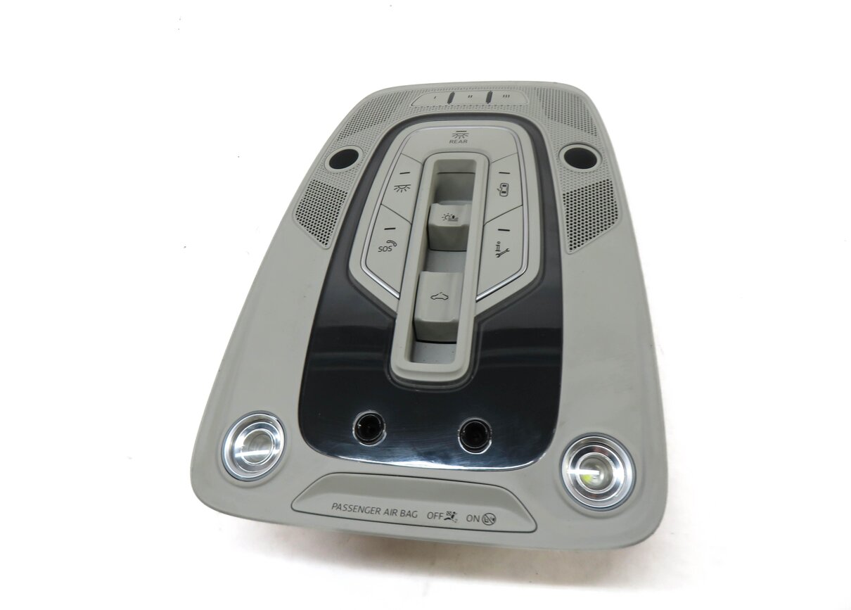 Thumbnail 3: 2017 AUDI Q7 (4M) FRONT CENTER ROOF DOME LIGHT w/ LIGHTS & SWITCHES (GRAY)