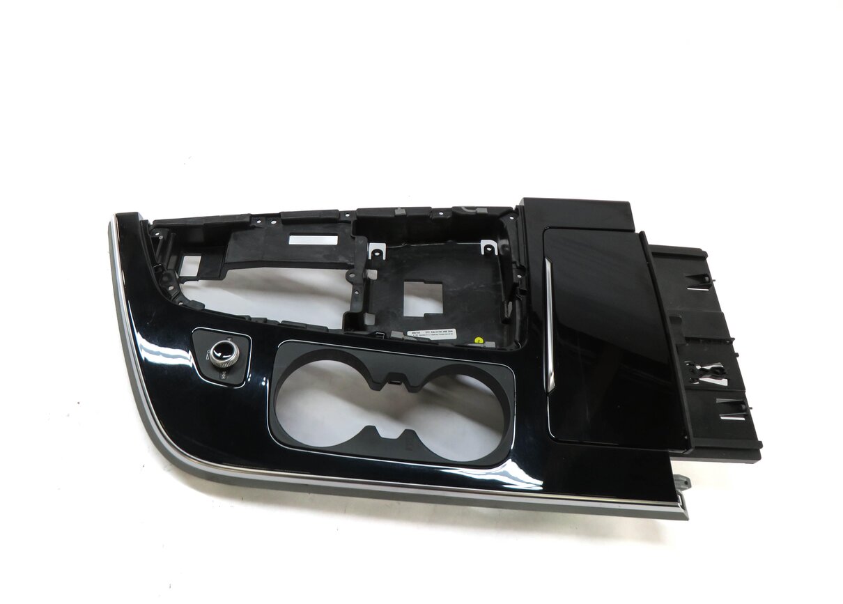 Thumbnail 3: 2017 AUDI Q7 (4M) FRONT CENTER CONSOLE TRIM PANEL w/ VOLUME KNOB & 12V (BLACK)