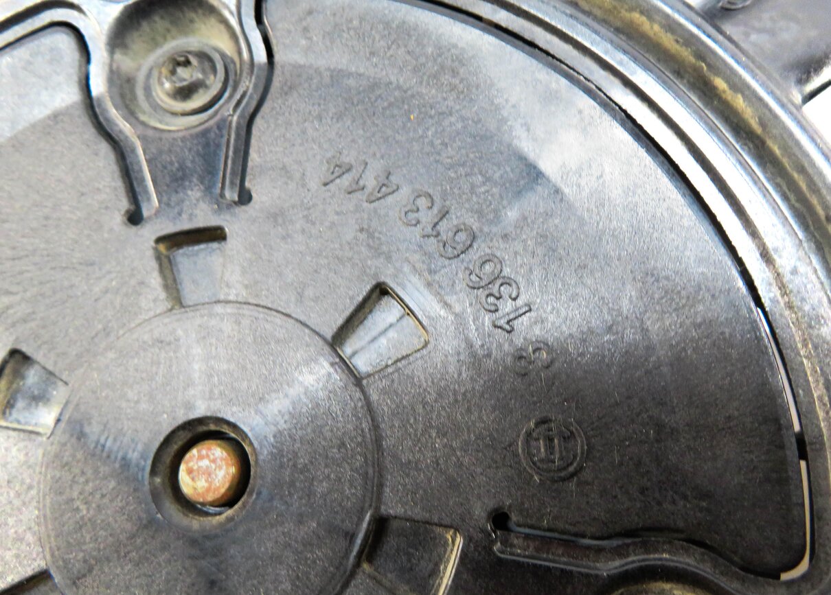 Thumbnail 6: 17-22 AUDI Q7 (4M) 3.0L SUPER ENGINE LEFT RADIATOR COOLING FAN BLADE & MOTOR