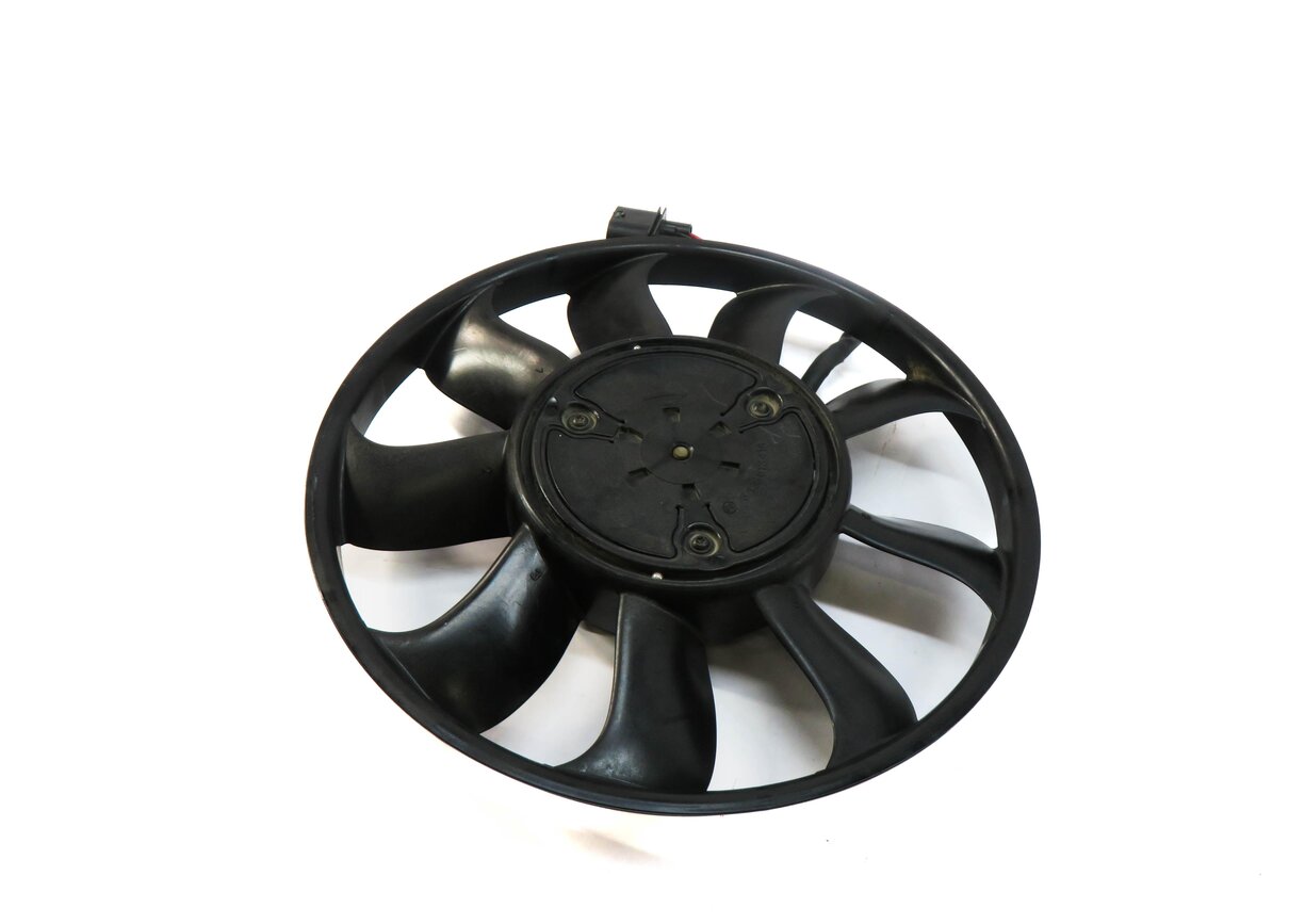 17-22 AUDI Q7 (4M) 3.0L SUPER ENGINE RIGHT RADIATOR COOLING FAN BLADE & MOTOR